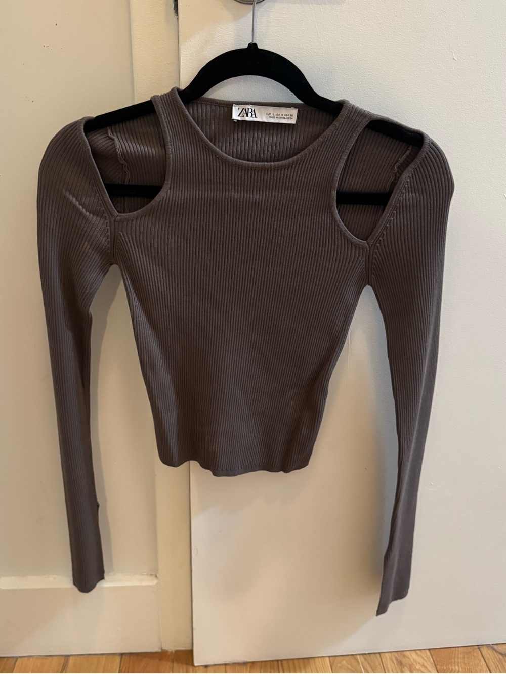 Zara Ribbed Long-Sleeve Top with Shoulder Cutouts